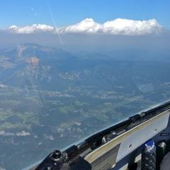Flugwegposition um 09:51:01: Aufgenommen in der Nähe von Gemeinde Schottwien, Österreich in 2518 Meter